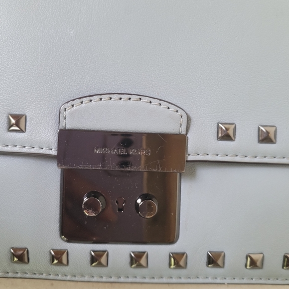 Michael Kors Dusty Blue Crossbody Leather Bag - Picture 3 of 10